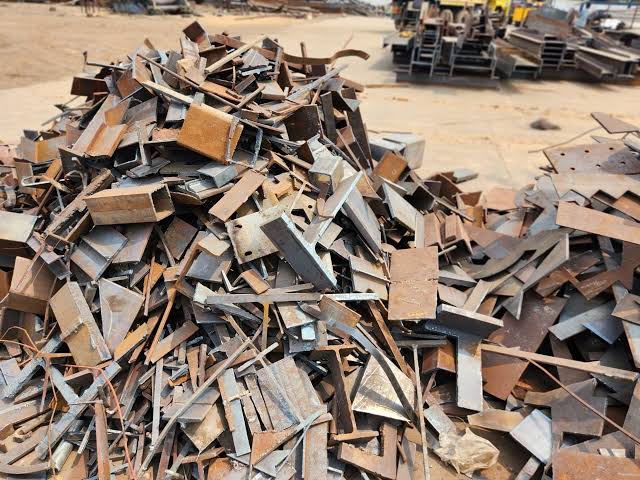 Transforming Challenges into Opportunities: The Inspirational Journey of Rajesh in the Iron Scrap Industry