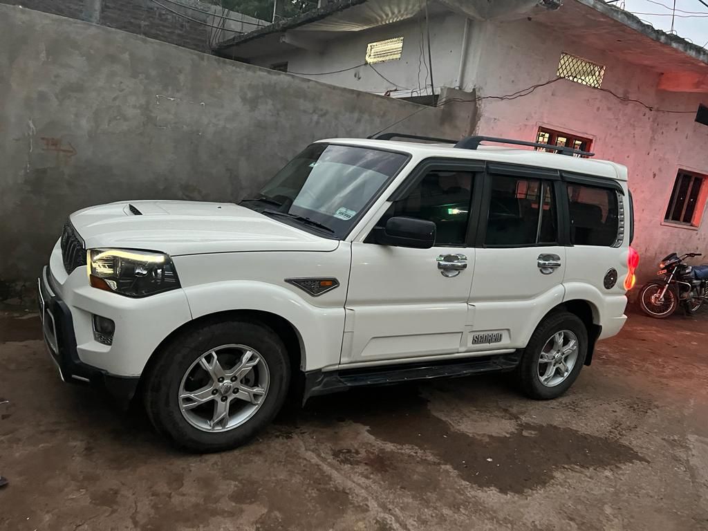 The Scorpio: Empowering Rajesh to Conquer Indian Roads with Confidence