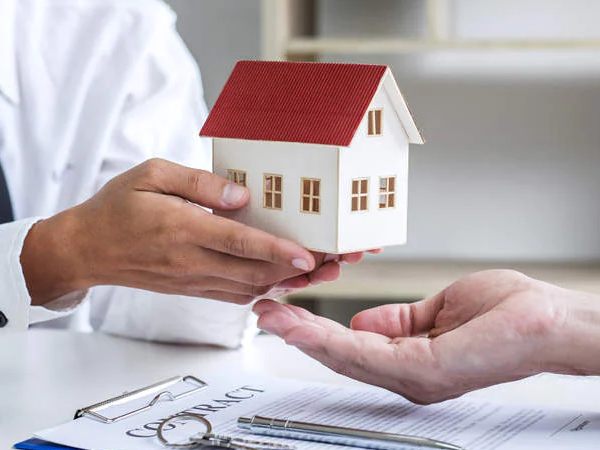 Transforming Dreams into Reality: The Journey of Rohan and Priya in Real Estate