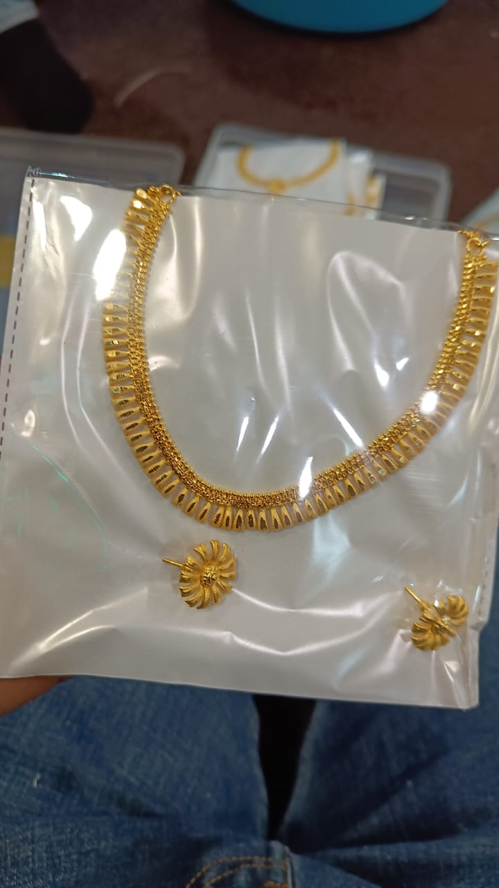 The Perfect Match: How Brass Kundan Jewelry Transforms Your Style and Spirit