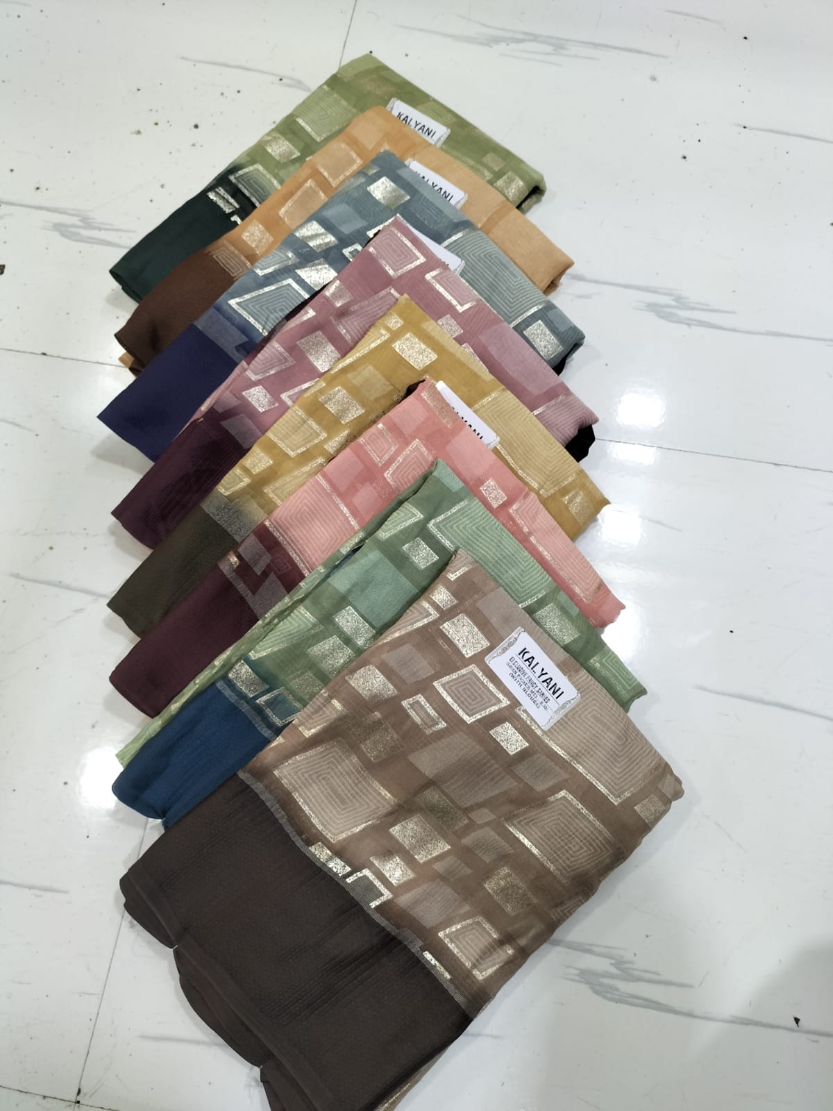 Embrace Elegance: Transform Your Wardrobe with Kunwar Ajay Sarees