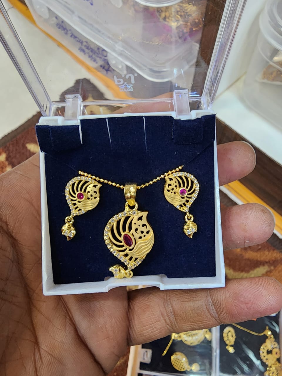 Transforming Dreams into Reality: The Power of Gram Gold Jewelry