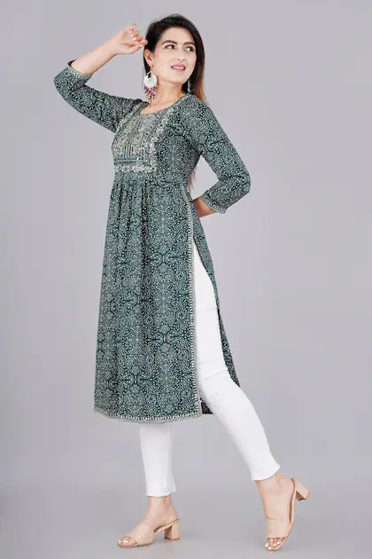 Embracing Elegance: How the Perfect Kurti Transforms Everyday Indian Fashion