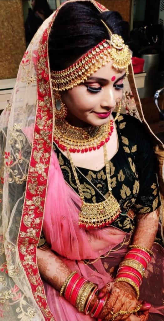 Transforming Dreams into Reality: The Unforgettable Bridal Makeup Experience