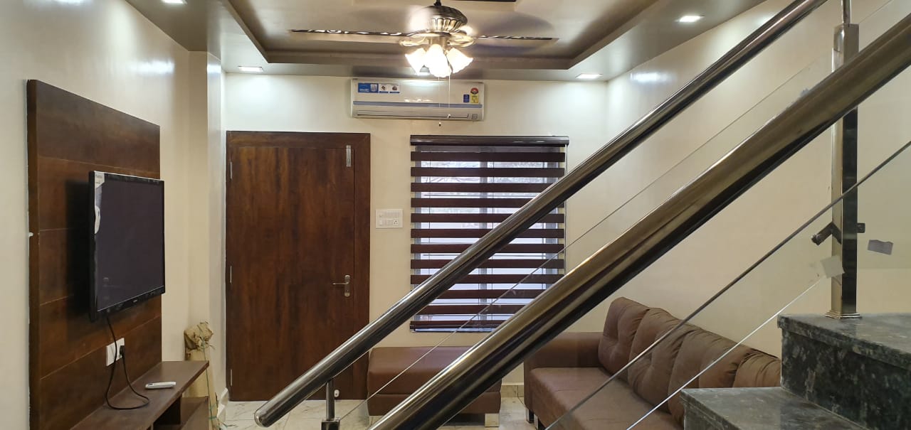 Building Dreams, Resolving Challenges: Aarav Construction’s Comprehensive Property Services