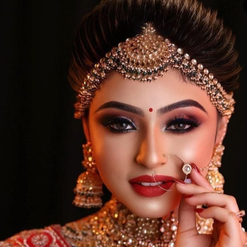 The Transformative Power of Bridal Makeup: A Journey of Self-Confidence and Celebration