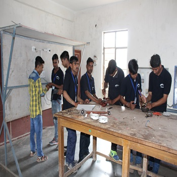 Empowering India's Future: How ITI Electrician Course Transforms Lives