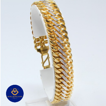 The Timeless Charm of Gold Lucky: A Jewel for Every Occasion