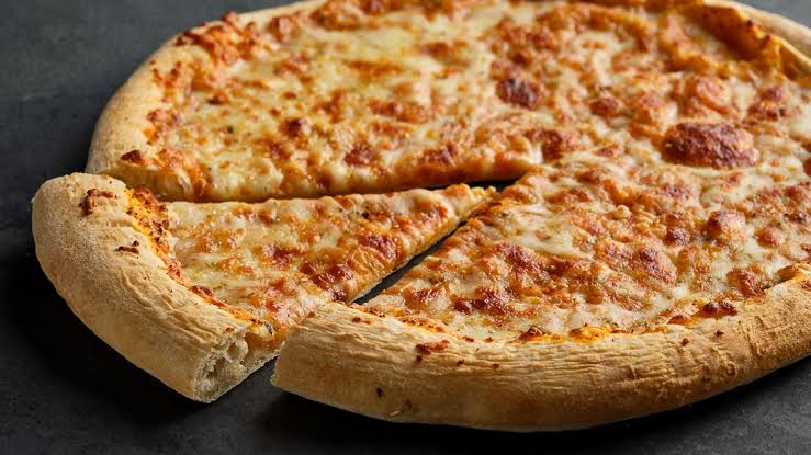 Savoring Simplicity: How Margherita Pizza Solves More Than Just Hunger