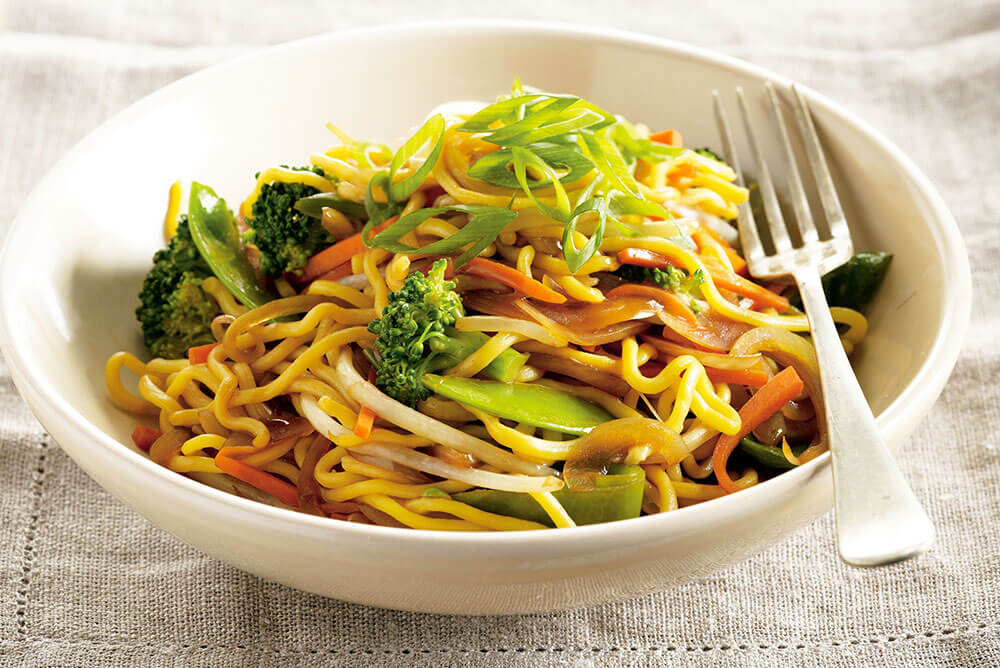 Discover the Perfect Solution for Your Busy Lifestyle with Yash Family Restaurant's Veg Noodles