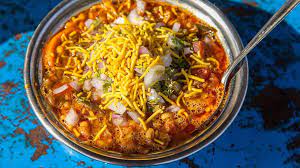 Embracing Tradition: How Maharashtrian Street Food Connects Cultures