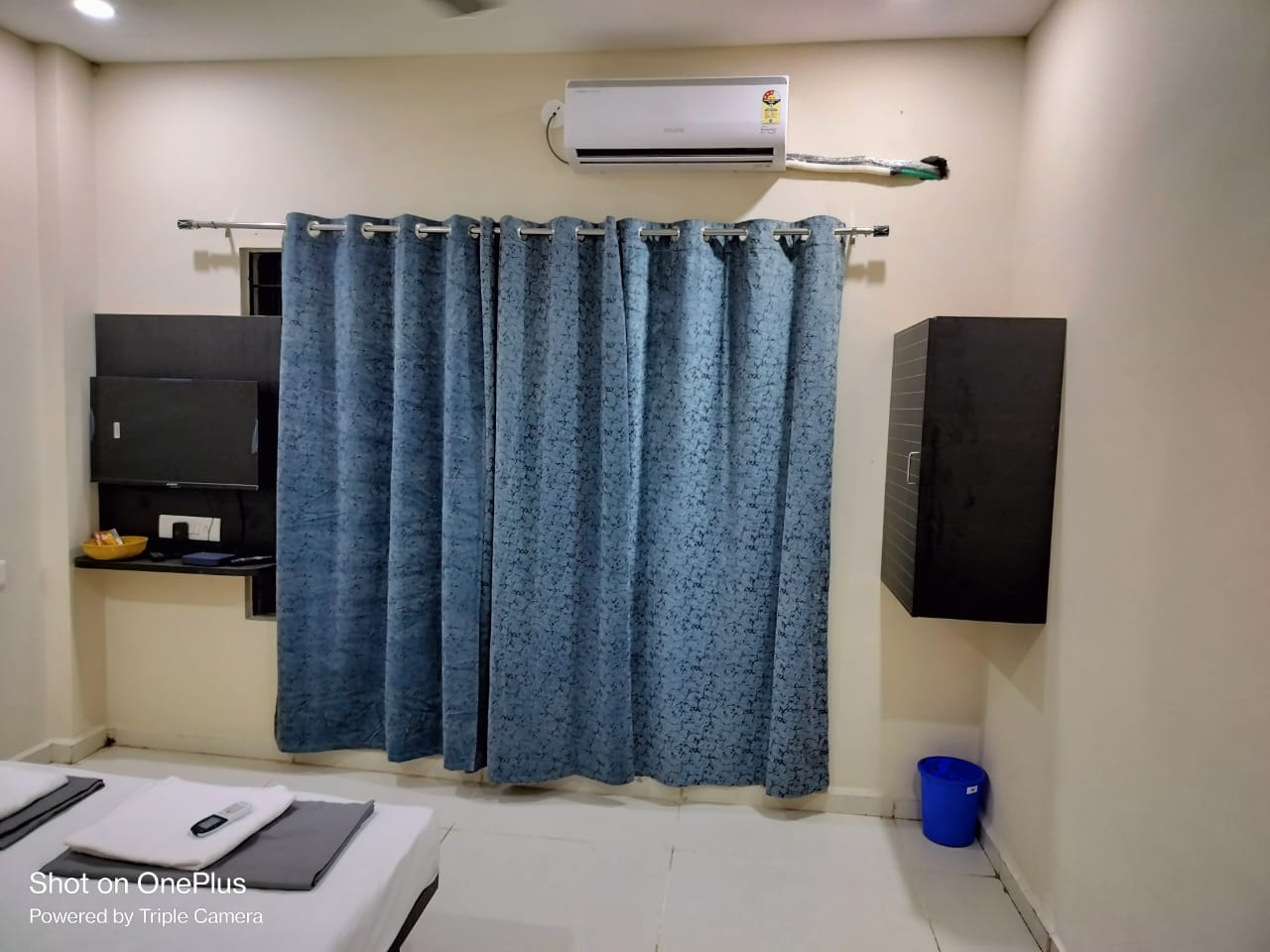 The Comfort of Home: Discovering Serenity at Visava Homestay’s AC Rooms