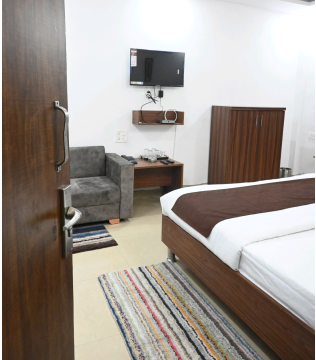 Transforming Lives: How Housekeeping Services Are Revolutionizing Urban Indian Households