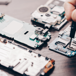 Reviving Trust: How Urgent Mobile Repair Services Transformed Anjali's Business Journey