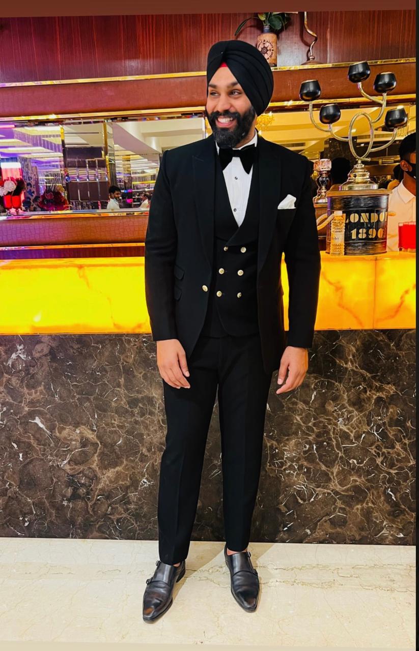 Elevate Your Elegance: The Story of Arjun and His Italian Fabric Tuxedo
