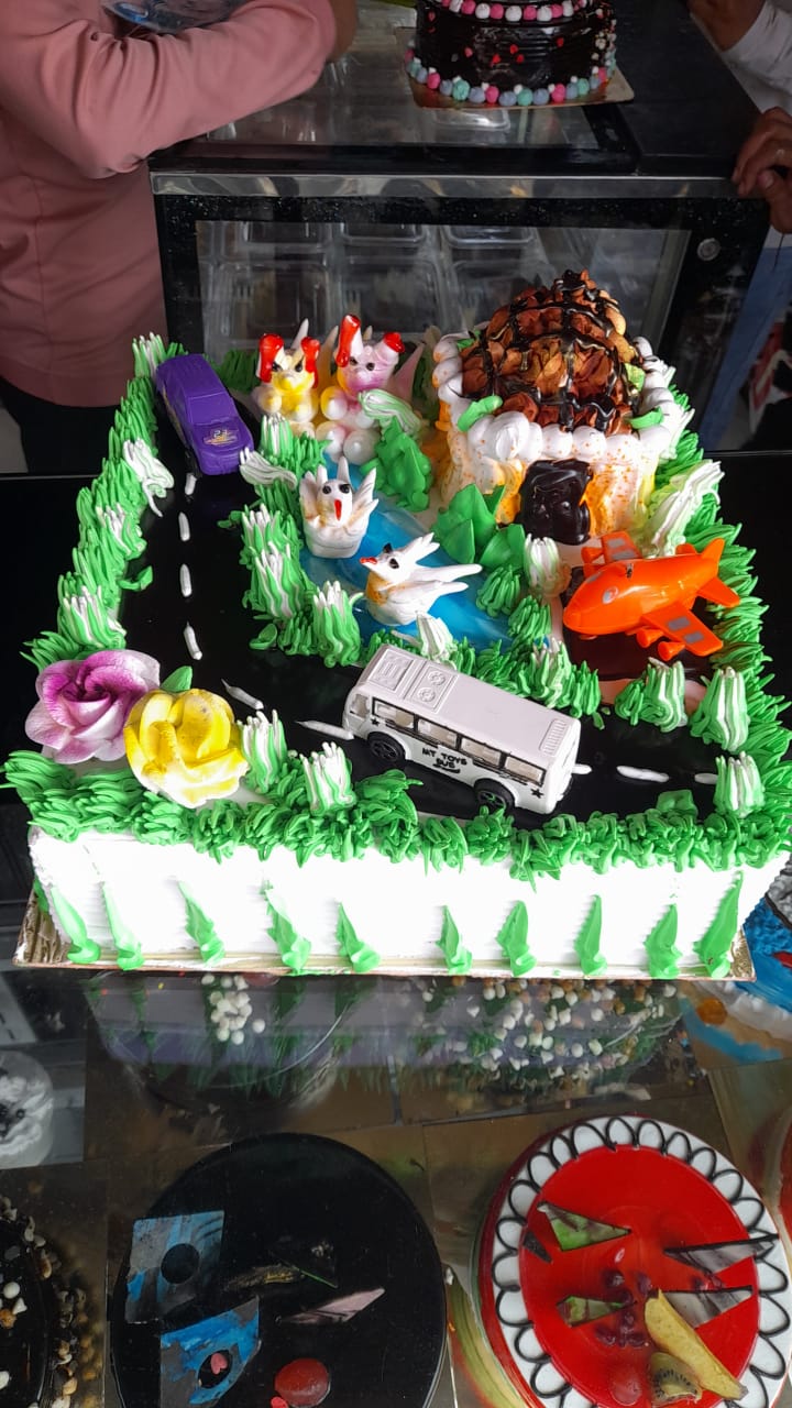 Savor the Joy: How Yash Bakery's Cake Brings Families Together