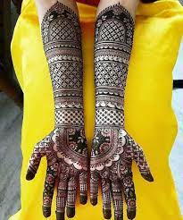 The Secret to a Bride's Perfect Mehndi: A Journey with New Delhi Mehndi Designers