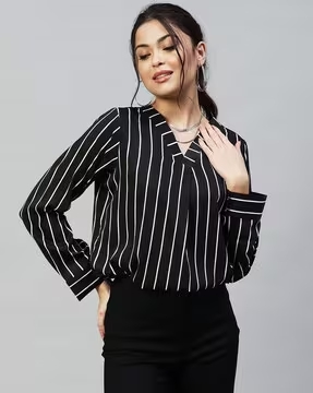 The Perfect Top for Every Occasion: Meet Meera, the Woman Who Found Her Style