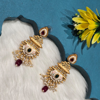 Finding Financial Freedom: How One Product Transformed Sneha's Small Business