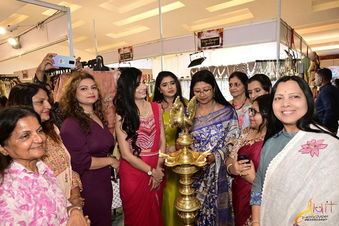 Fashion Point's Exquisite Apparel Exhibitions in R