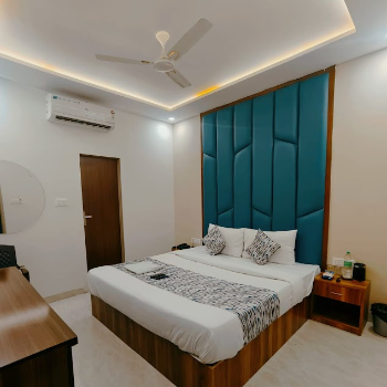 Best Hotel Near Dewas Naka, Indore