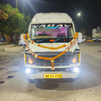 Shree Shyam Tour and Travels Your Top Choice for Reliable Transportation in Indore