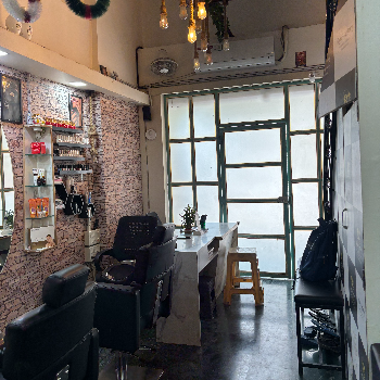 Experience Luxurious Waxing and Threading Services at Renus Artistry