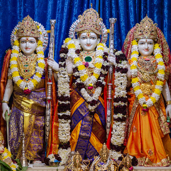 Traditional Puja Services by Acharya Raghav Guru in Ujjain