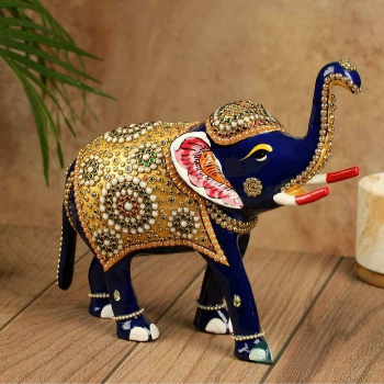 Unveiling the Artistry at Dream Attire: High-Quality Home Décor, Furniture and Gifting Products,