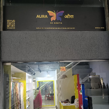 Discover Elegance and Style at Aura Boutique: A Blend of Heritage and Modern Fashion