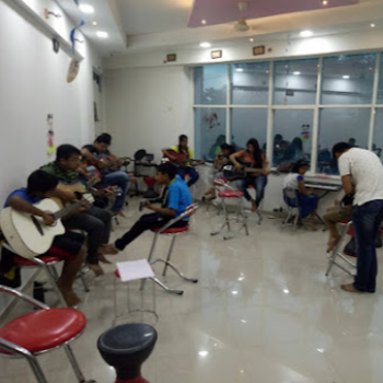 Discover the Magic of Music at Musiholix Music Classes and Instrument Store in Wakad