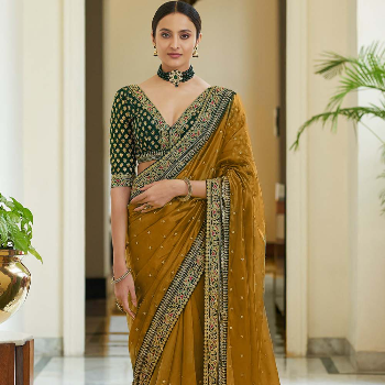 Discovering Traditional Modernity: A Fashion Exploration at Our Store