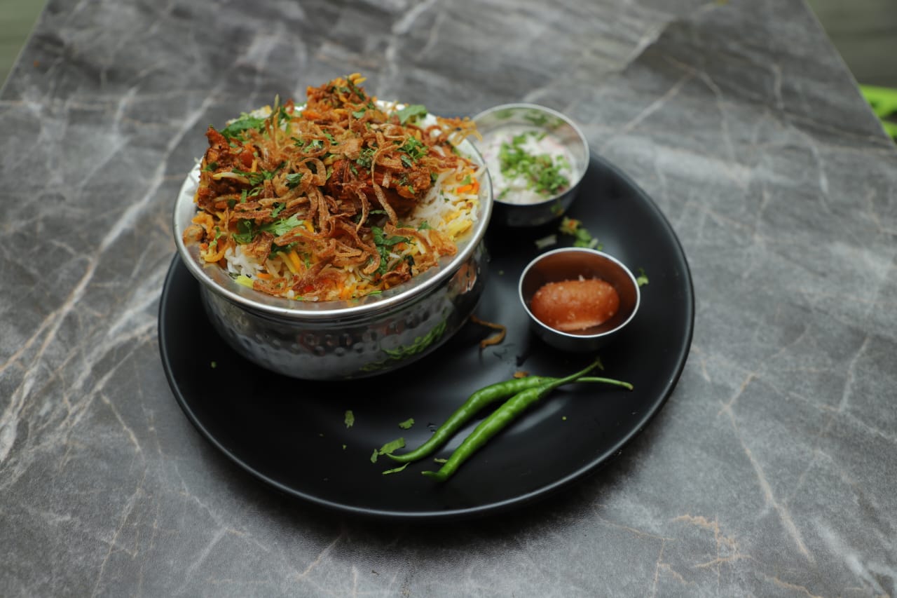 Satisfy Your Cravings with Chicken Dum Biryani: A Flavorful Journey for Busy Professionals