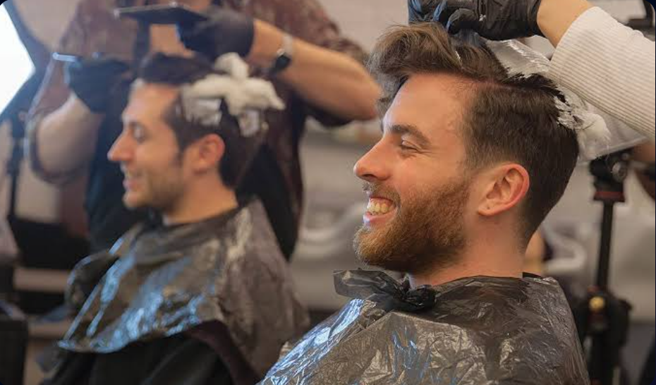 Transforming Confidence: How Men’s Hair Colouring at Supercuts Unisex Salon Changes Lives
