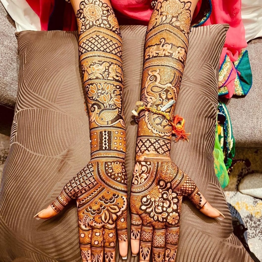 Transform Your Special Day with Custom Design Expertise from Ravi Mehandi Arts