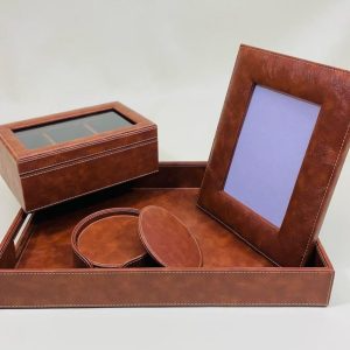 Elevate Your Gifting Game with the Exquisite Leather Tray Gift Set