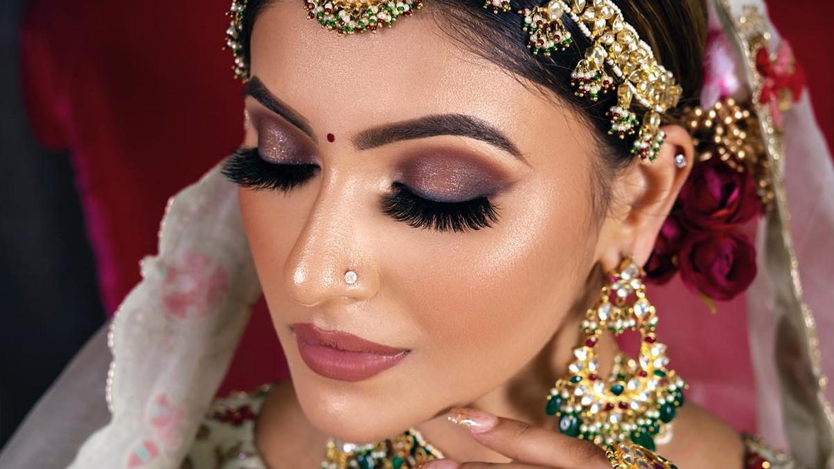 Transform Your Wedding Day with Passion Unisex Salon's Bridal Makeup