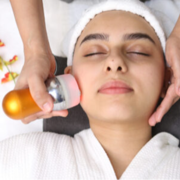 Revitalize Your Skin with Magic Touch Beauty Salon’s Facial Clean-Up