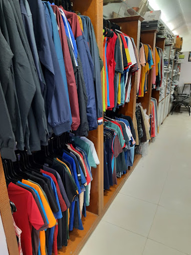 Discover the Perfect Blend of Comfort and Style with Trendy Men's T-Shirts from Pratibha Garment