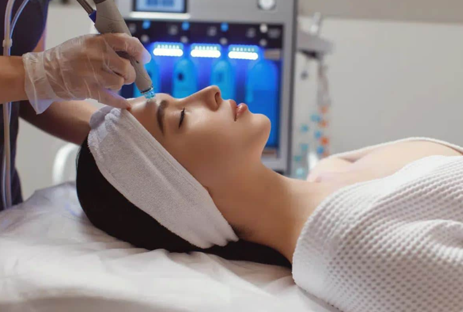 Unveil Your Radiant Glow: How Hydrafacial Transforms Skin and Confidence