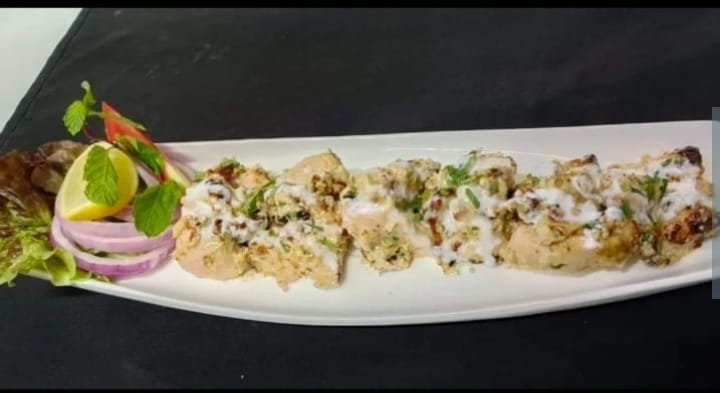 A Taste of Tradition: How Paneer Malai Tikka Solves Your Culinary Dilemma