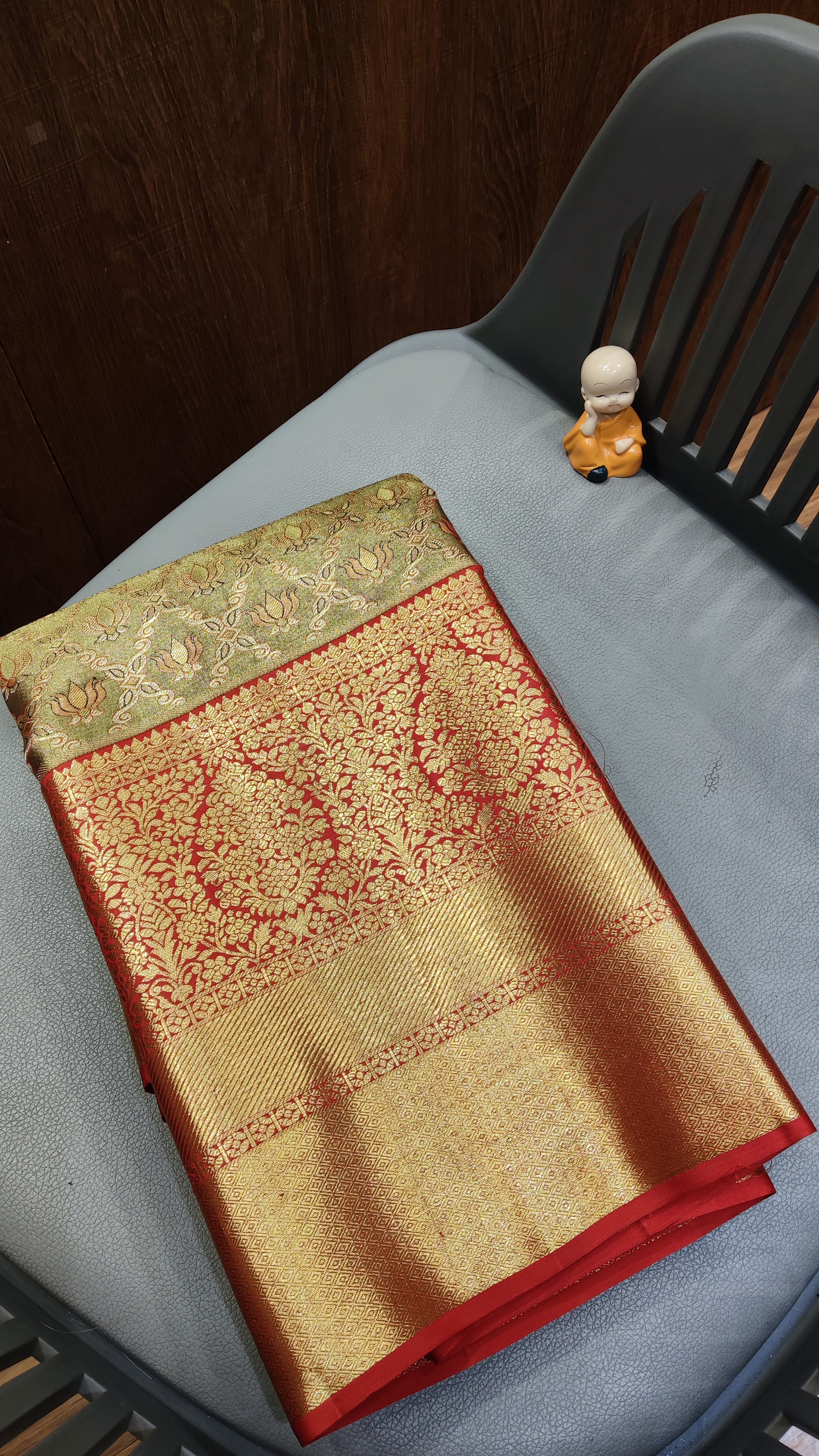 Reviving Elegance: How Pure Silk Handloom Tissue Transforms Celebrations