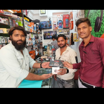 Transforming Customer Experience: A Tale of Golu Mobile Accessories