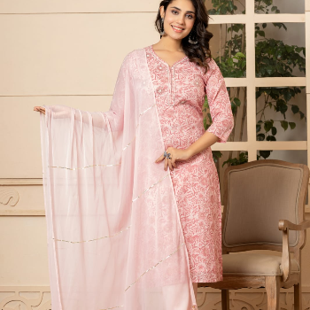 Transform Your Wardrobe: Meet Kavya, the Modern Indian Woman