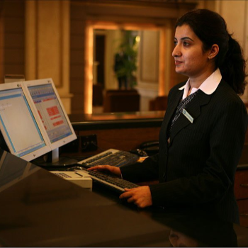How 24-Hour Guest Reception Transforms Hotel Management Experience