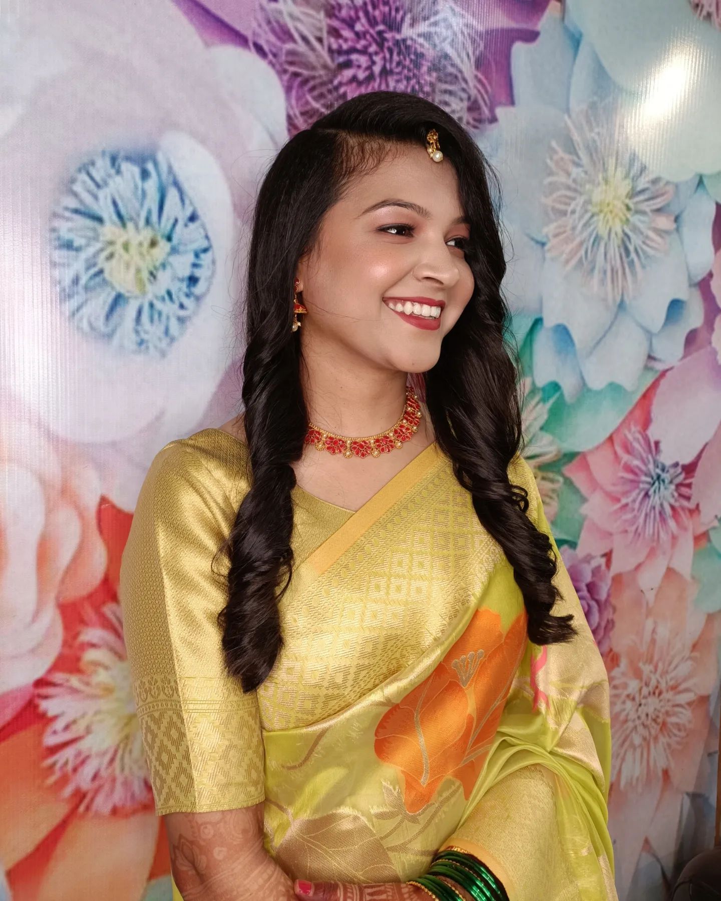 Transforming Engagement Dreams into Reality: Meena's Soft and Elegant Look