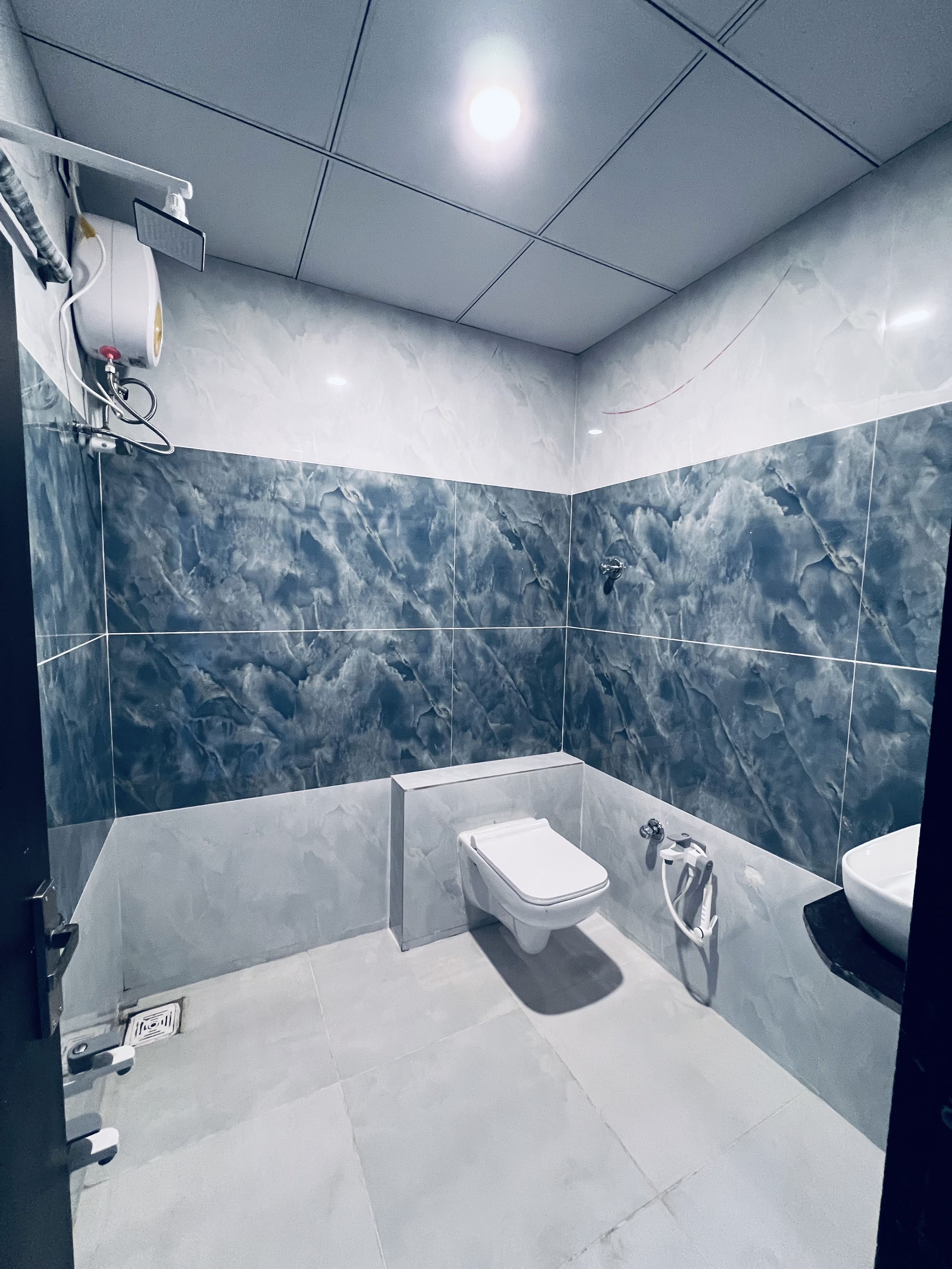 A Perfect Stay: How Hotel Silver Palace Solves Your Hygienic Needs