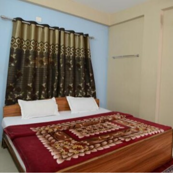 Discover Comfort and Convenience: The Perfect Stay for Every Traveler at Hotel Aashray Residency