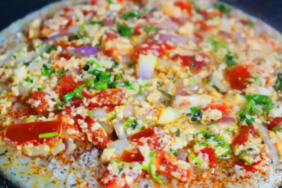 The Perfect Solution for Busy Food Lovers: Chef's Special Paneer Uttapam