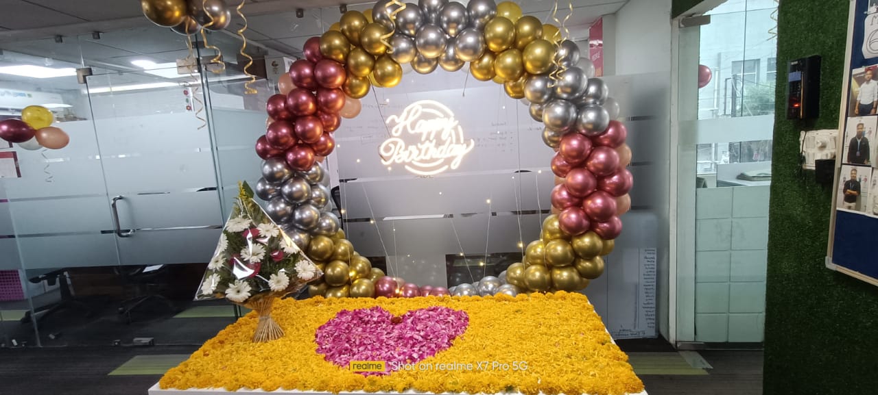Transform Your Corporate Event with Stunning Balloon Decorations